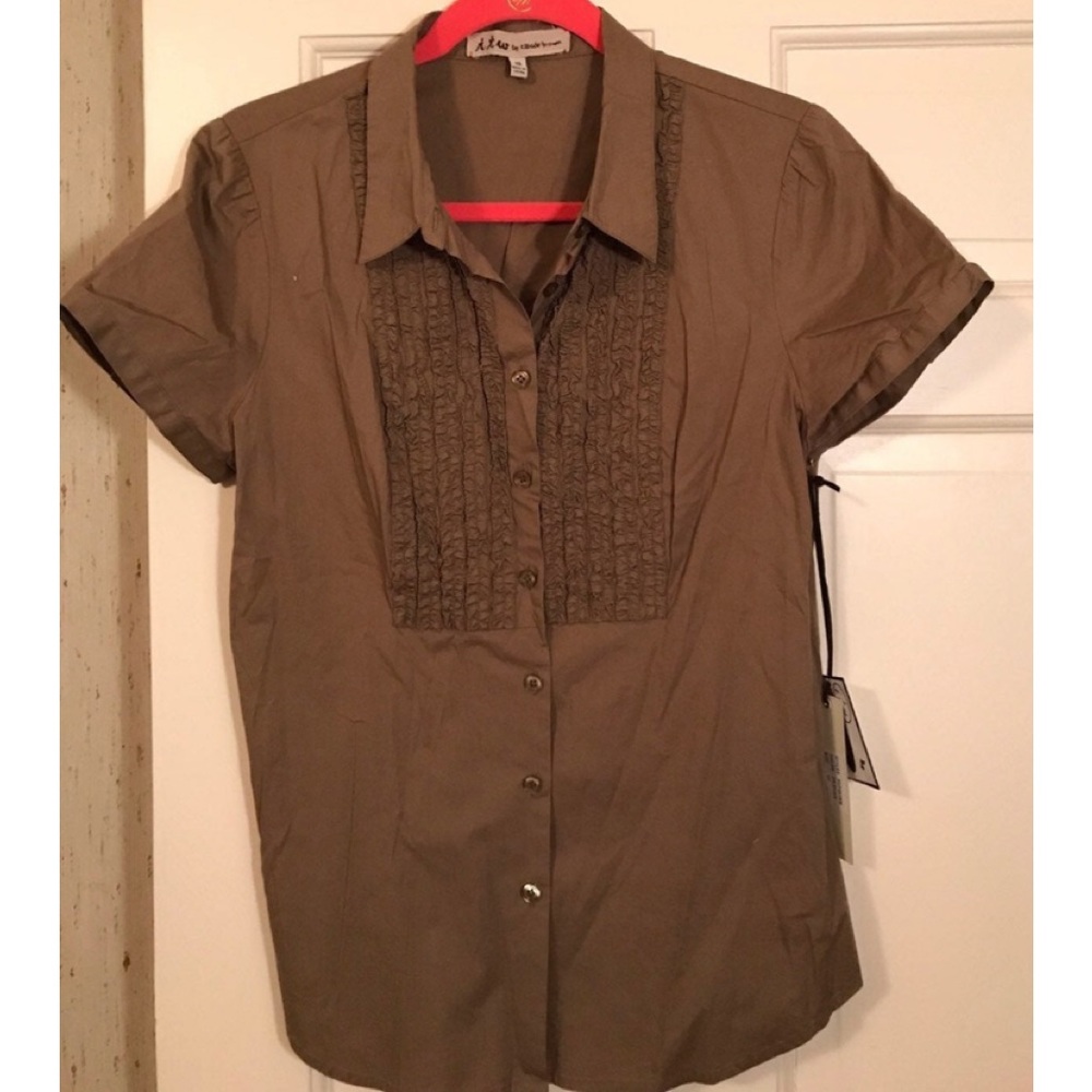 ITW by Claude Brown ruffle blouse.